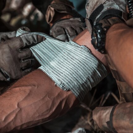 Rhino Rescue 4in Israeli Bandage - Trauma Dressing for IFAK — view 2